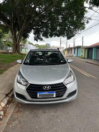 HYUNDAI HB20 1.0 COMFORT PLUS 12V FLEX 4P MANUAL
